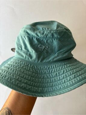 REI Outdoor Research size small teal women’s sun hat